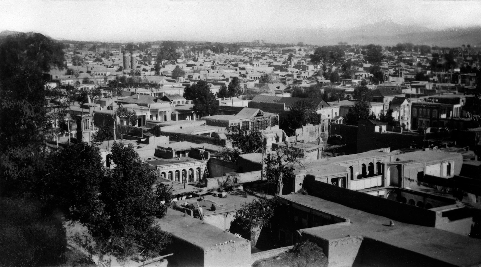 Tehran, Uajemi — mji ambako Baháʼuʼlláh alizaliwa mwaka 1817.