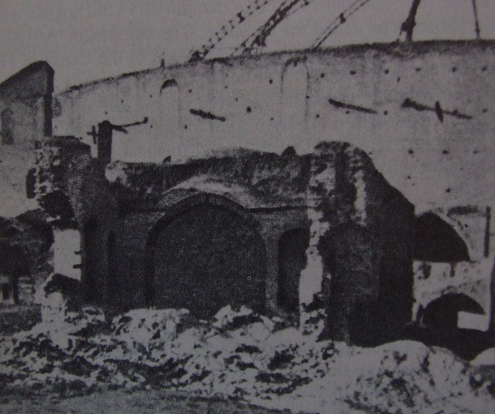 Síyáh-Chál — gereza maarufu la chini ya ardhi la Tehran ambako Baháʼuʼlláh alifungwa.